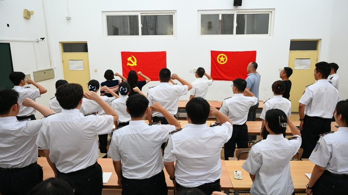 重温入党、入团誓词.jpg